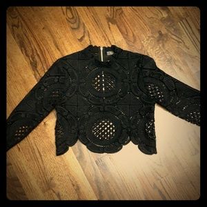 Cropped lace/crochet crop top! Beautiful detail!